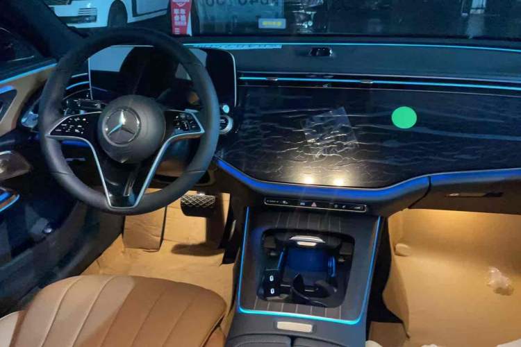 Used Mercedes-Benz E-Class 2025 E 300 L Luxury Model