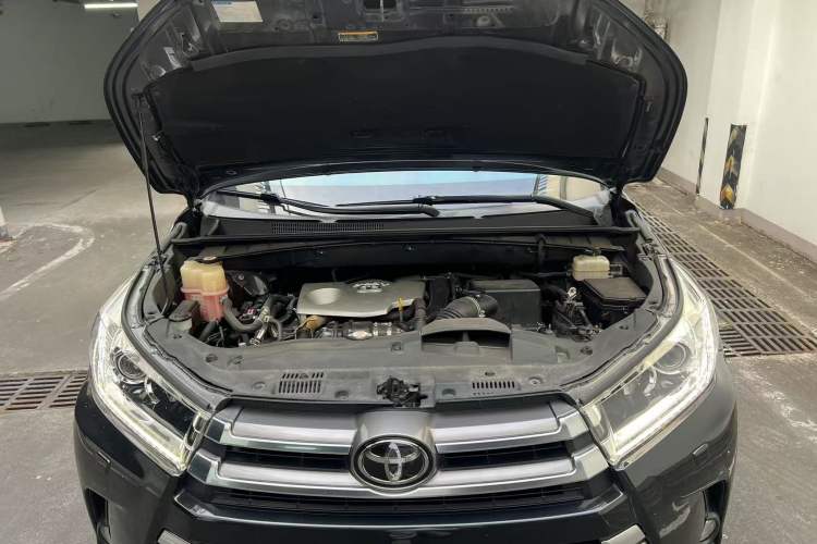 Used Toyota Highlander 2018 2.0T Four-Wheel Drive Ultimate Edition 7-Seater Emission Standard China V
