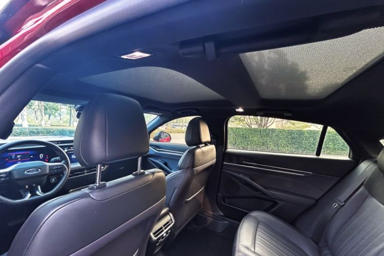 Used Ford Mondeo 2023 EcoBoost 245 Ultimate Model
