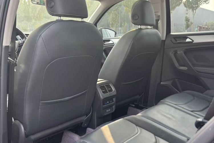 Used Volkswagen Tiguan L 2018 330TSI Automatic Two-Wheel Drive Luxury Edition
