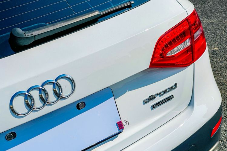 Used Audi A4 2014 40 TFSI allroad quattro plus version
