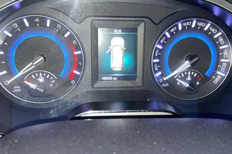 Used Haval H2 2018 Red-Label 1.5T Dual-Clutch Two-Wheel-Drive Luxury Model