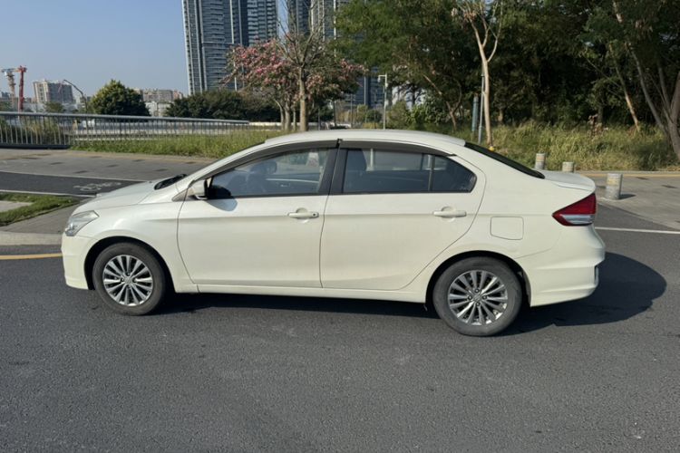 Used Suzuki Alivio 2015 1.6L Automatic Comfort Model
