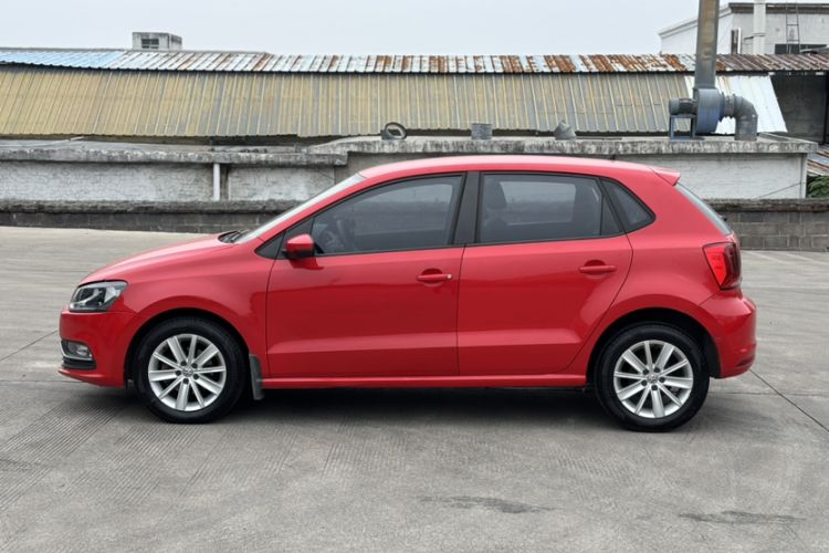 Used Volkswagen Polo 2014 1.4L Automatic Comfort Edition
