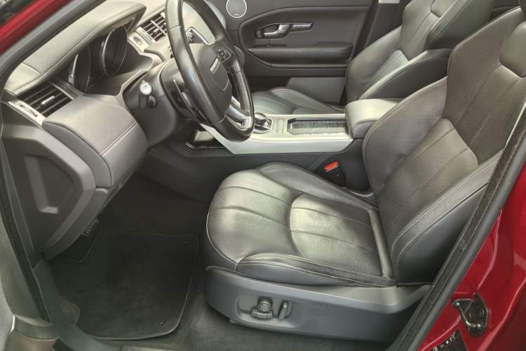 Used Land Rover Range Rover Evoque 2017 2.0T SE PLUS Smart Enjoyment Edition
