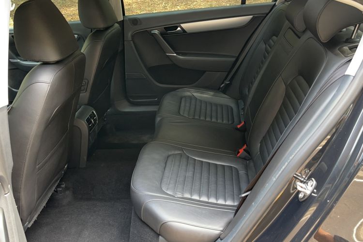 Used Volkswagen Magotan 2016 1.8TSI Smart Comfort Model
