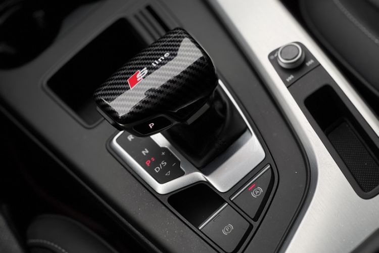 Used Audi A4L 2020 40 TFSI Luxury Dynamic Model
