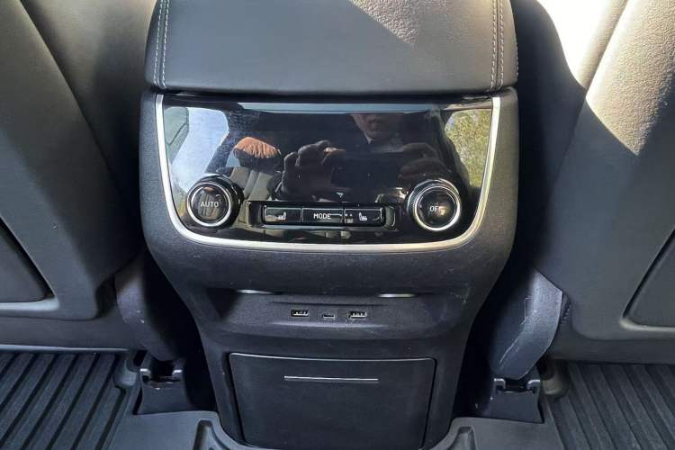 Used Li Auto ONE 2020 Extended-Range 6-Seater Version
