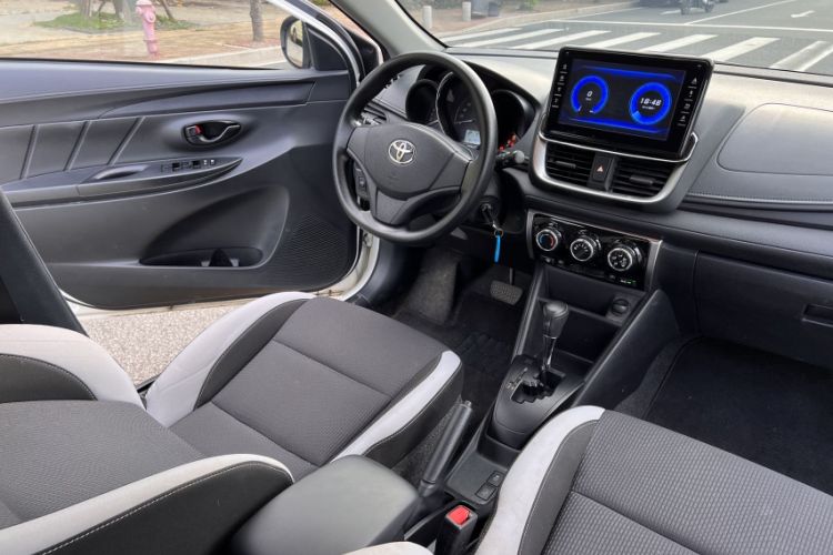 Used Toyota YARiS L 2021 1.5L CVT Leading Edition
