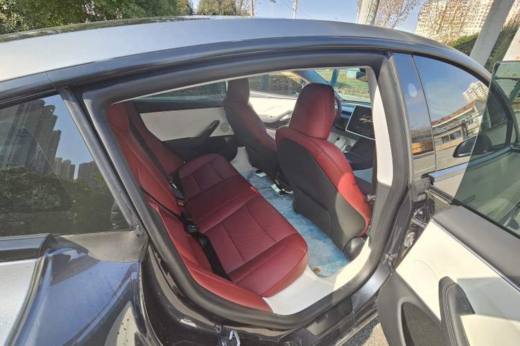 Used Tesla Model 3 2023 Long-Range All-Wheel-Drive Version