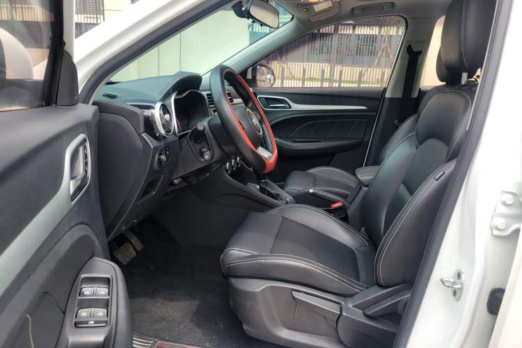 Used MG ZS 2017 1.5L Automatic Luxury Edition
