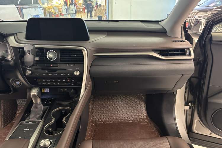 Used Lexus RX 2020 Revised Version 300 Two-Wheel Drive Comfort Edition