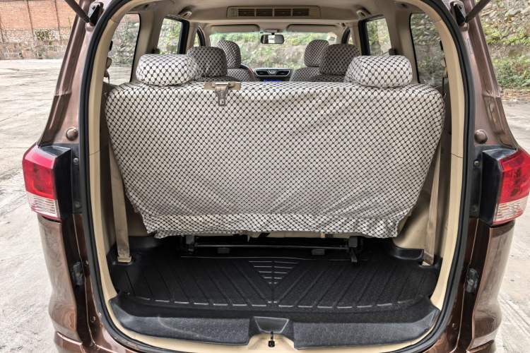 Used Wuling Hongguang 2015 1.5L S1 Standard China V-Emission Standards
