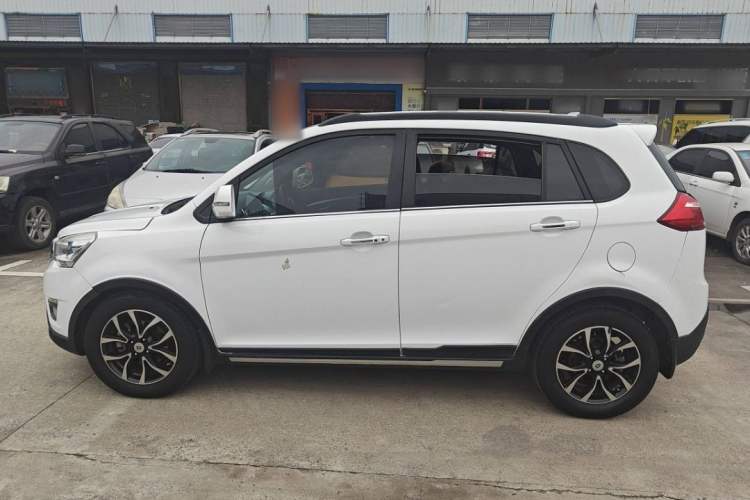 Used Jinbei Zhishang S35 2016 1.5L Manual Luxury Edition
