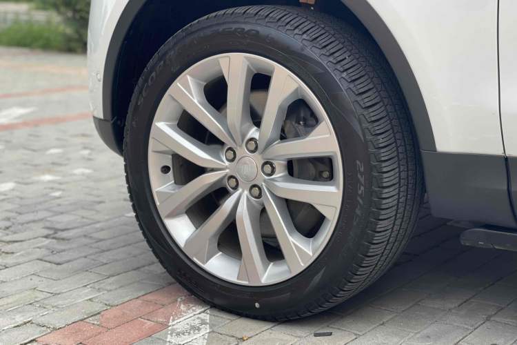 Used Land Rover Discovery 2024 360 PS S
