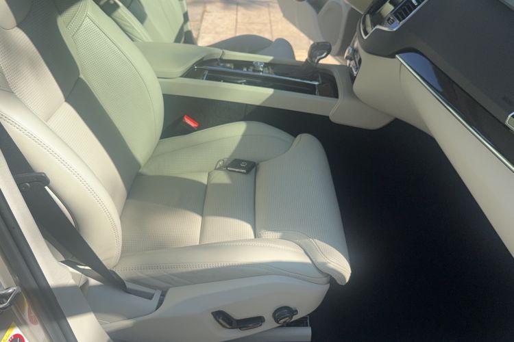 Used Volvo XC90 2015 T6 Zhiya Edition 7-seater
