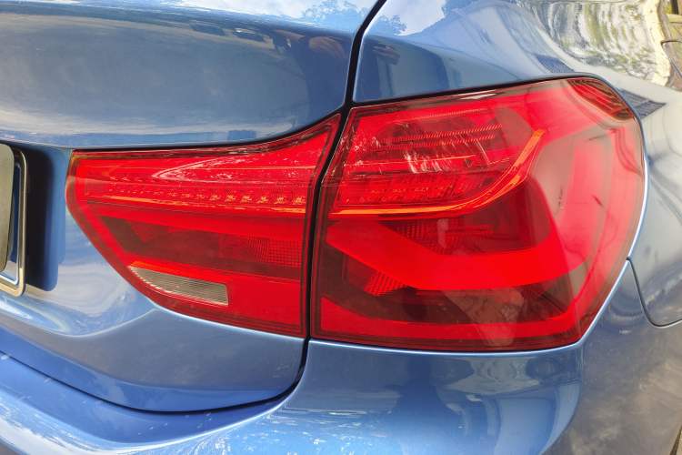 Used BMW 1 Series 2018 120i Design Package Model
