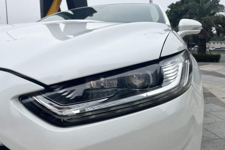 Used Ford Mondeo 2013 2.0L GTDi 200 Luxury Model
