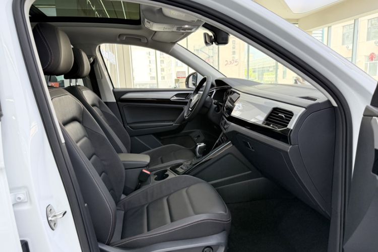 Used Volkswagen Tayron 2021 330TSI Two-Wheel-Drive 3rd Anniversary Limited Edition
