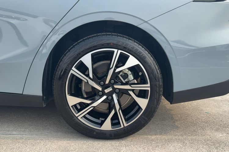 Used  L6 2023 125km Starship
