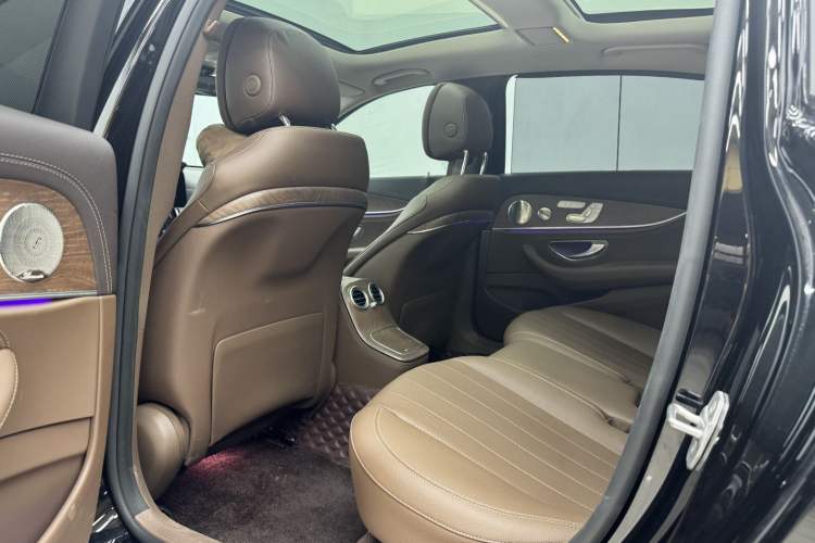 Used Mercedes-Benz E-Class 2021 Restyled E 300 L Luxury Edition
