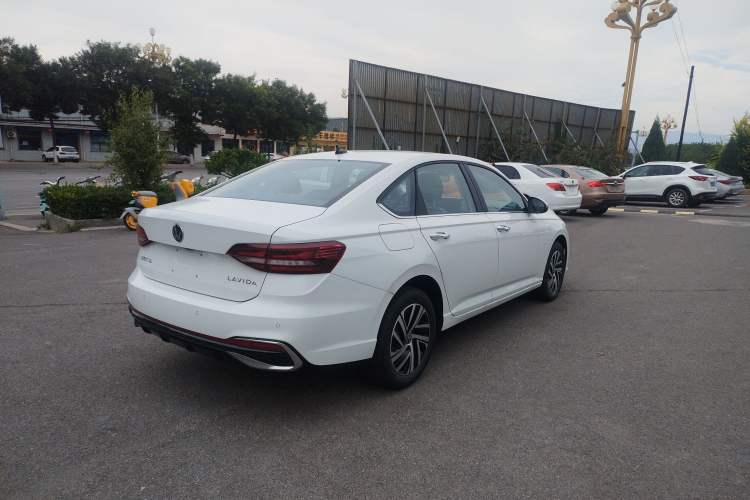 Used Volkswagen Lavida 2024 1.5L Automatic Starry Sky 5 Million Edition