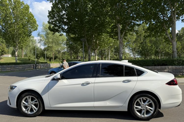 Used Buick Regal 2022 552T Smart Edition
