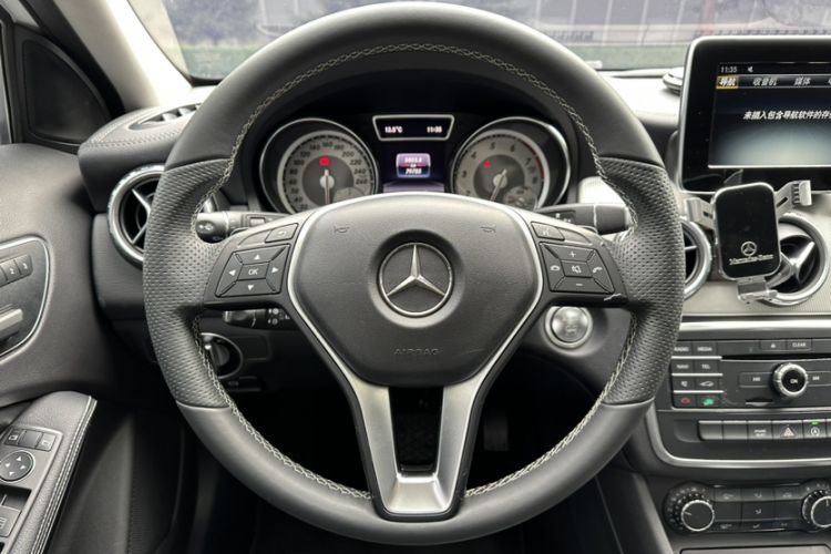Used Mercedes-Benz GLA 2016 GLA 200 Fashion Model
