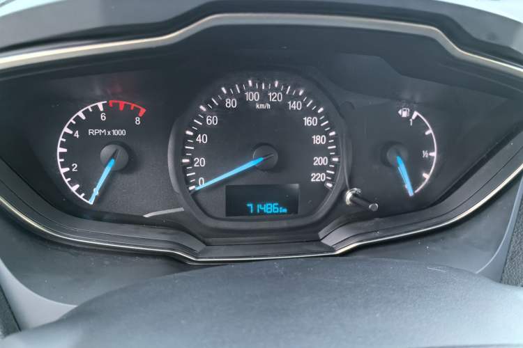 Used Ford Escort 2015 1.5L Manual Comfort Model
