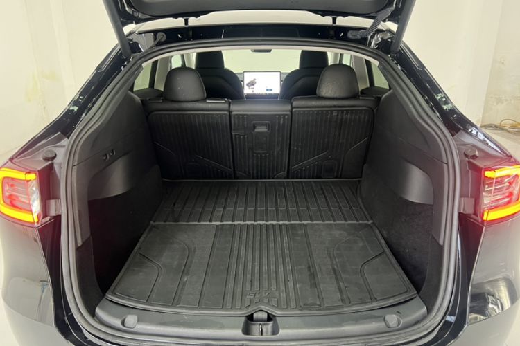 Used Tesla Model Y 2022 Revised Version Long-Range All-Wheel Drive