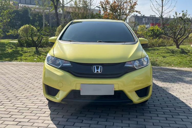 Used Honda Fit 2016 1.5L LXS CVT Comfort Sunroof Version
