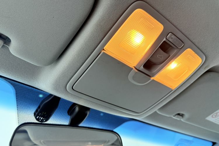 Used Hyundai Elantra 2015 1.6L Automatic Luxury Model