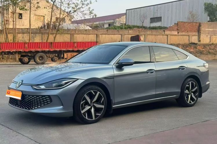 Used Volkswagen Lamando 2023 Lavida L 280TSI DSG Cool & Spicy Edition