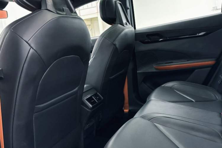 Used Changan UNI-V 2022 1.5T Prestige Version
