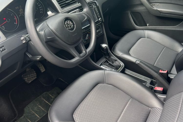 Used Volkswagen Santana 2015 Haval H6 1.6L Automatic Comfort Model