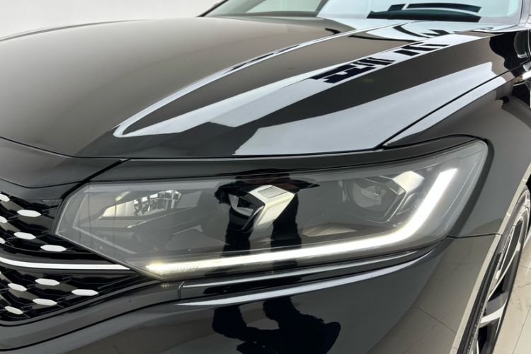 Used Volkswagen Passat 2025 Outstanding Model 380TSI Starry Dragon Edition
