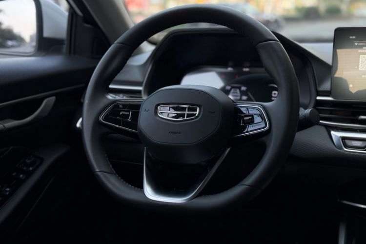 Used Geely Auto Emgrand 2022 4th Generation 1.5L CVT Elite Model