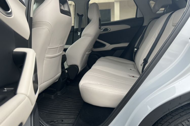 Used BYD Yuan UP 2024 401 km Active Version
