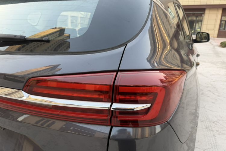 Used BYD Song 2021 Classic Edition 1.5T Manual Luxury Model
