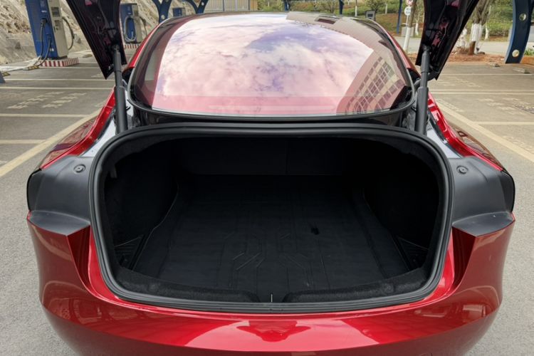 Used Tesla Model 3 2023 Rear-Wheel-Drive Version