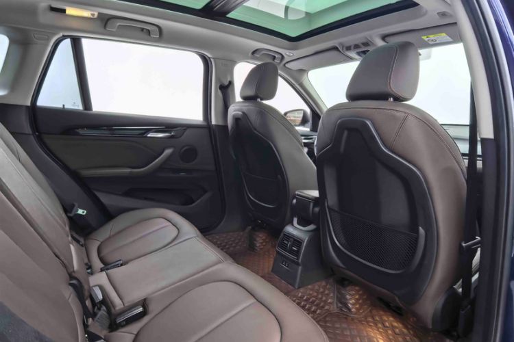 Used BMW X1 2020 sDrive25Li Leading Model
