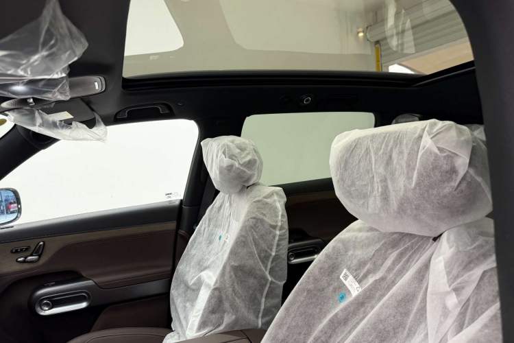 Used  #5 2024 Long-Range Journey Luxury Edition