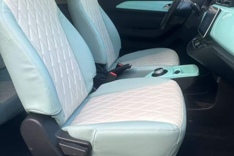 Used Brilliance Xinri i03 2022 Youth Edition 31.45 kWh
