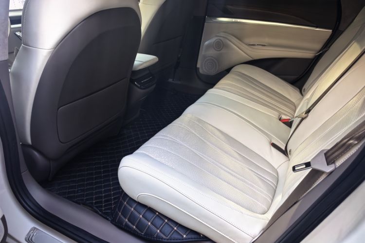 Used  L7 2022 Pro Model