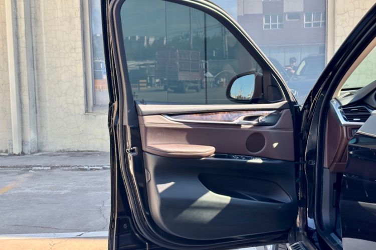 Used BMW X5 2014 xDrive35i Elegant Edition
