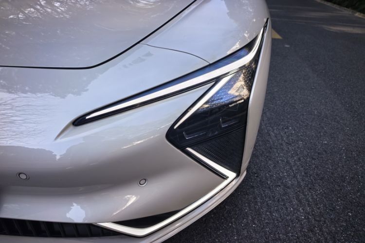 Used  L7 2022 Pro Model