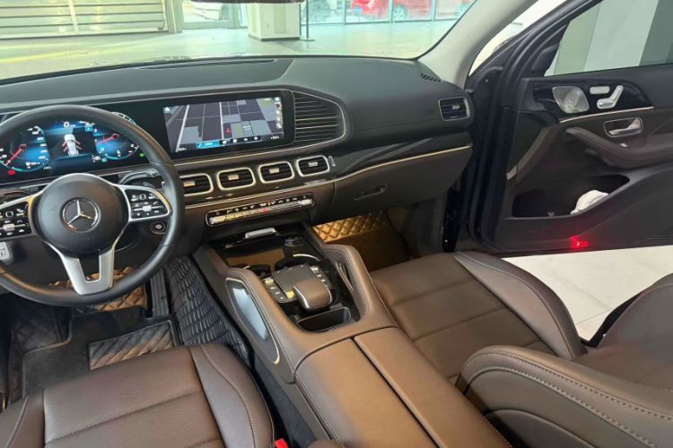 Used Mercedes-Benz GLE 2023 GLE 350 4MATIC Stylish Model
