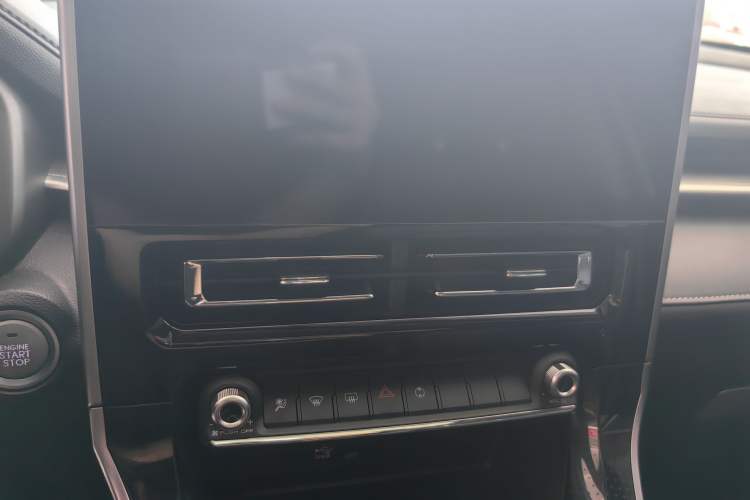 Used Haval M6 2021 PLUS 1.5T DCT Luxury Smart Connectivity Model
