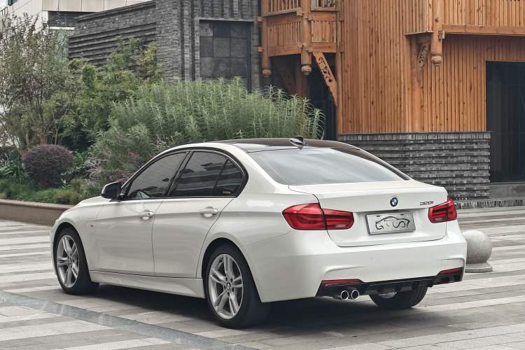 Used BMW 3 Series 2019 320i M Sport Package
