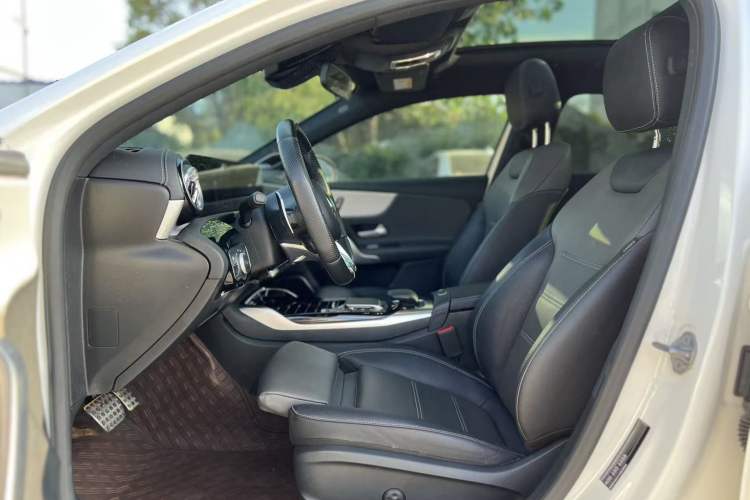 Used Mercedes-Benz A-AMG 2023 AMG A 35 L 4MATIC
